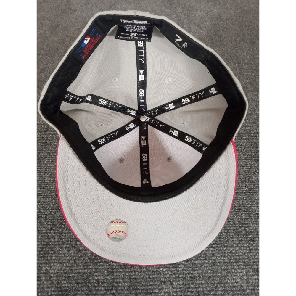 New Era 59 Fifty Miami Marlins Fitted 7 5/8 Embroidered Gray Hot Pink NWOT - Picture 8 of 15